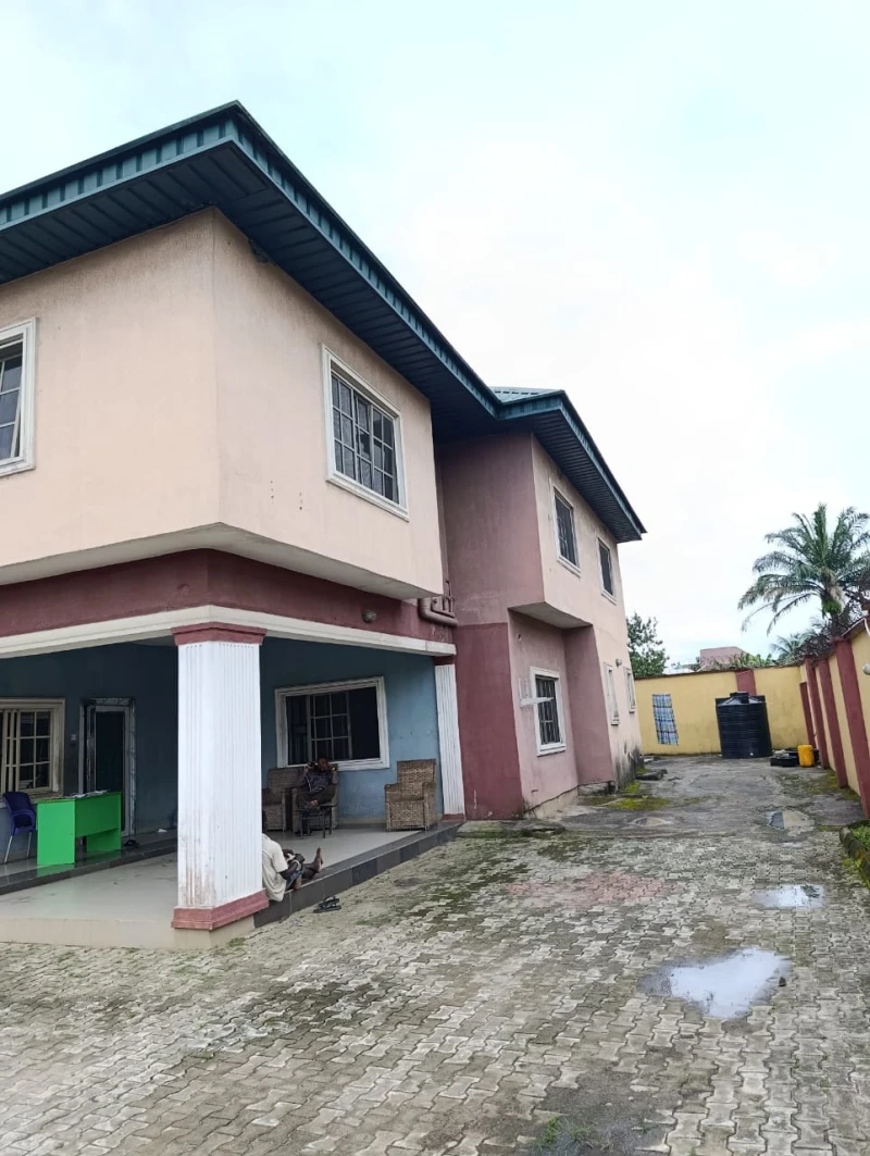 Duplex for Sale in Federal housing estate, Akwa Ibom - Image 2
