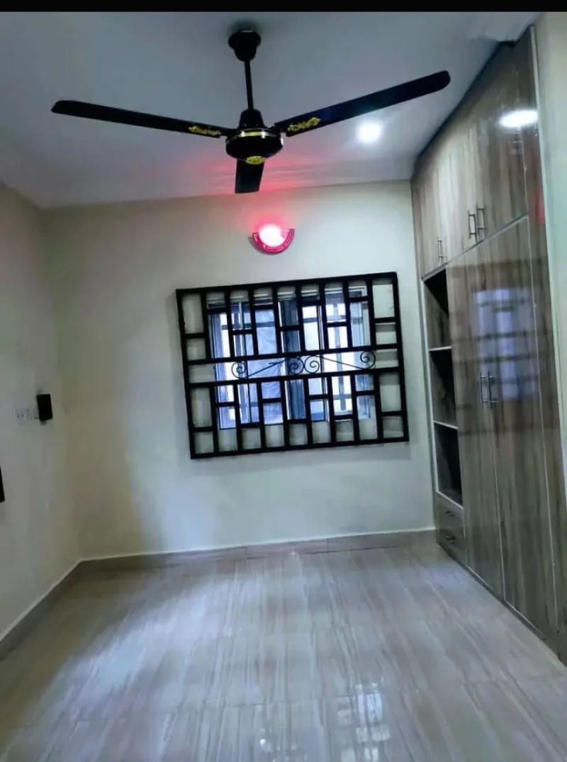 2 Bedroom Flat for Rent in Calabar itu road, Akwa Ibom - Image 1