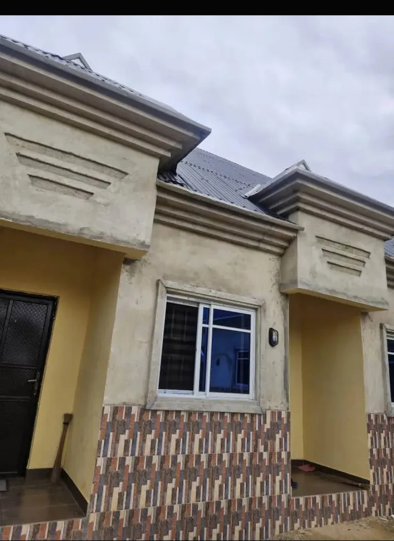 4 Bedroom Flat for Sale in Ikot iko by ikot akpan abai, Akwa Ibom - Image 3