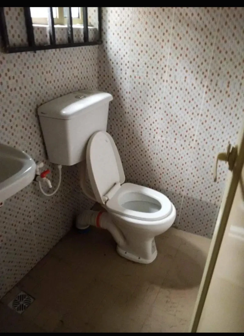 SelfContain for Rent in Idoro road by health center, Akwa Ibom - Image 4