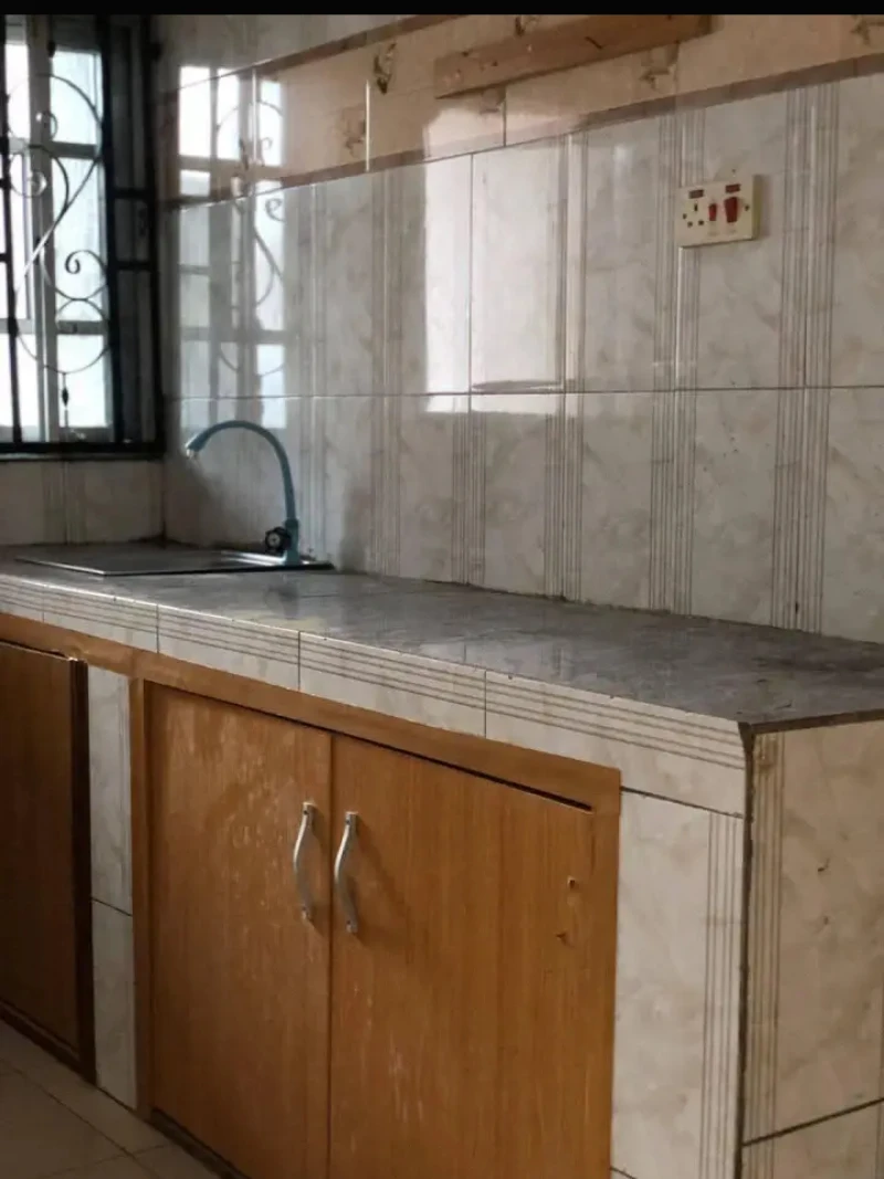1 Bedroom Flat for Rent in Along Pepsi by idoro road, Akwa Ibom - Image 2