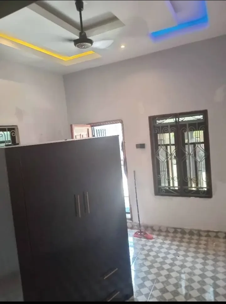 SelfContain for Rent in Off ifa big junction oron road, Akwa Ibom - Image 5