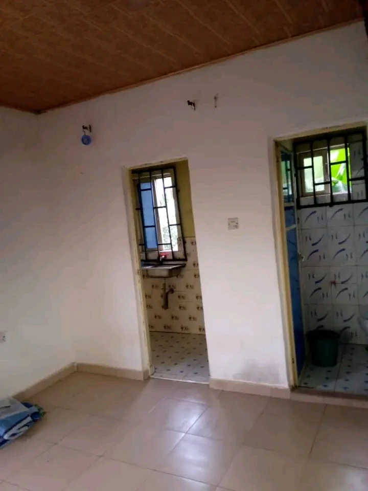 SelfContain for Rent in Abak road after state secretarii, Akwa Ibom - Image 5