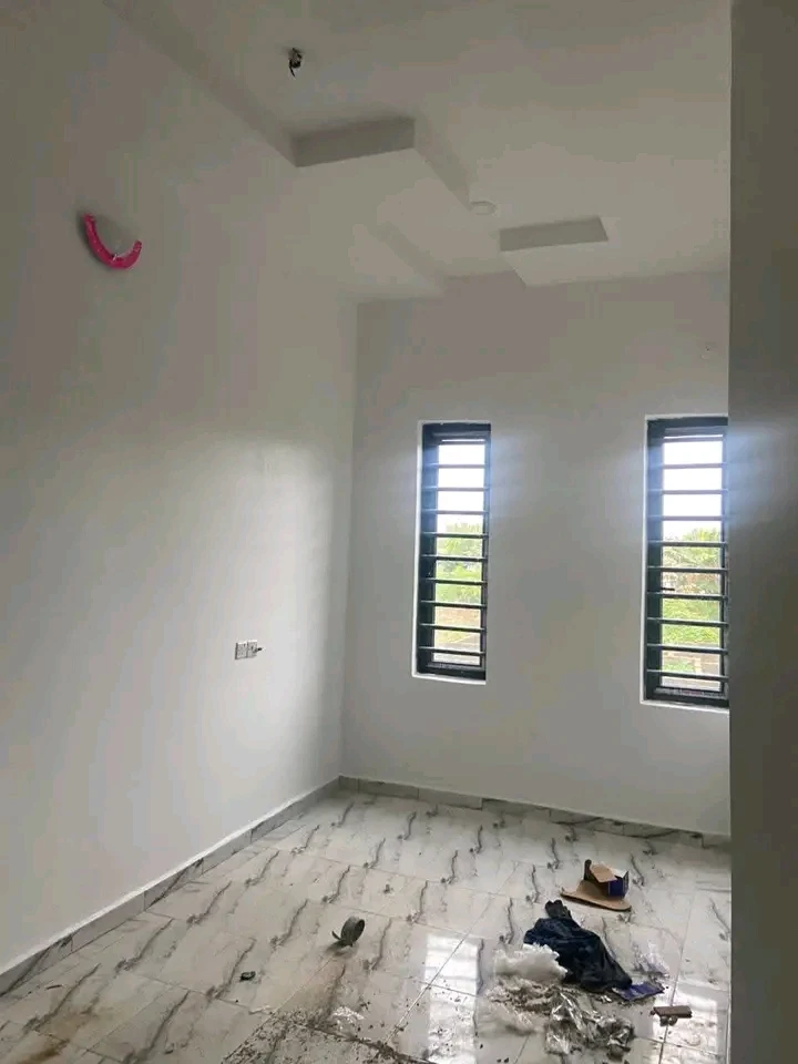 3 Bedroom Flat for Rent in Off nelson Mandela/school road, Akwa Ibom - Image 5