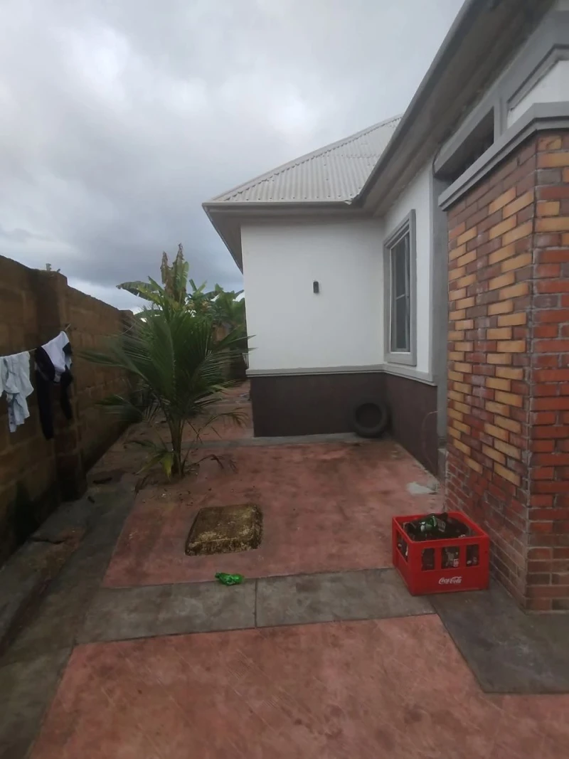 Bungalow for Sale in Off Aka road, Akwa Ibom - Image 3