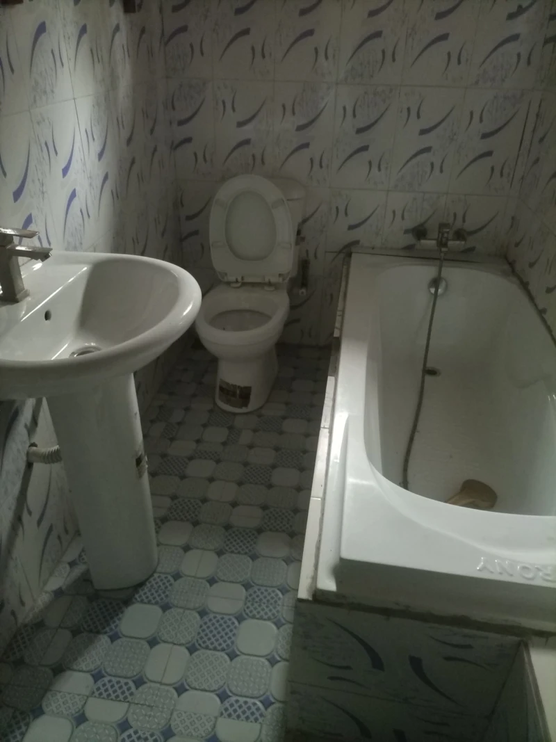 Bungalow for Rent in Mbierebe of John Linus street, Akwa Ibom - Image 4