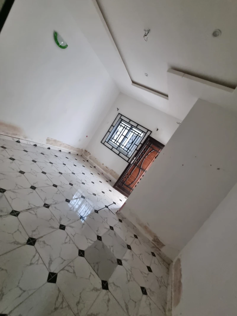 SelfContain for Rent in Ekpri nsukara,off nwaniba, Akwa Ibom - Image 5
