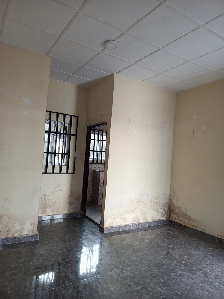 SelfContain for Rent in Ring road, Akwa Ibom - Image 3