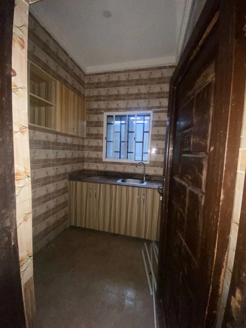 1 Bedroom Flat for Rent in Udo Umana off Kelvin lane, Akwa Ibom - Image 2