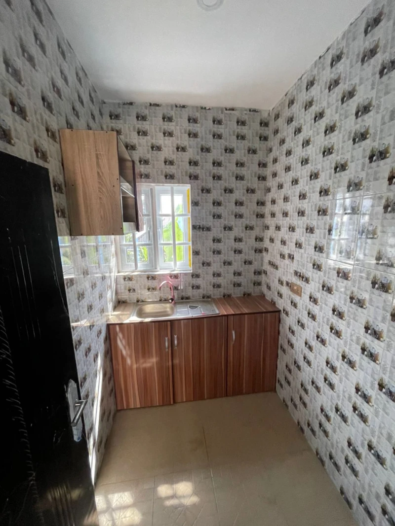 1 Bedroom Flat for Rent in Ikot Akpan Abia, Akwa Ibom - Image 4