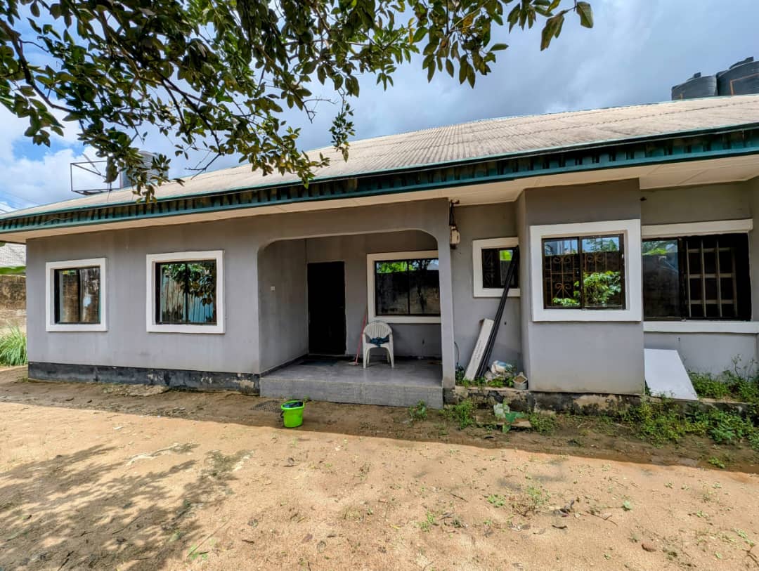 4 Bedroom Flat for Sale in Ring road 3, Akwa Ibom - Image 5