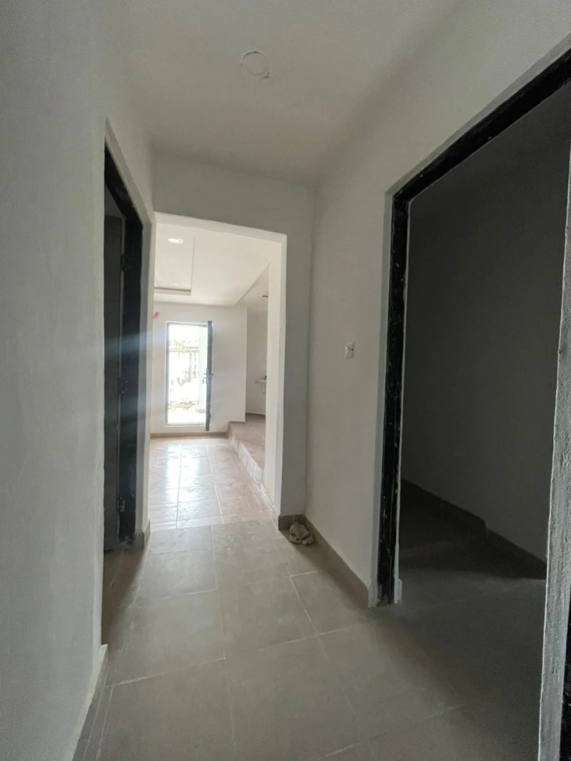 2 Bedroom Flat for Rent in Atiku abubakar way, Akwa Ibom - Image 4