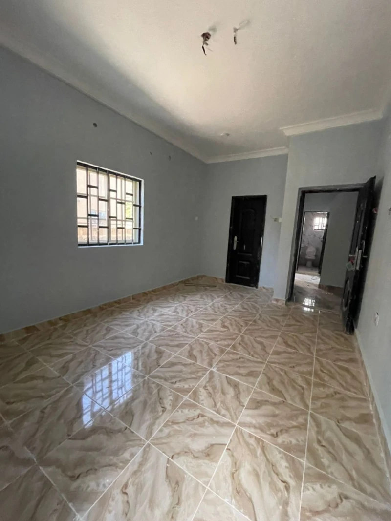2 Bedroom Flat for Rent in Ikot ekpene road, Akwa Ibom - Image 5