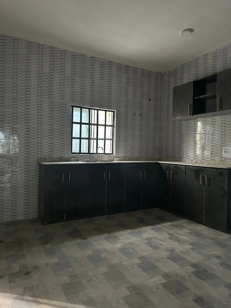 3 Bedroom Flat for Rent in Shelter Afrique Estate, Akwa Ibom - Image 5