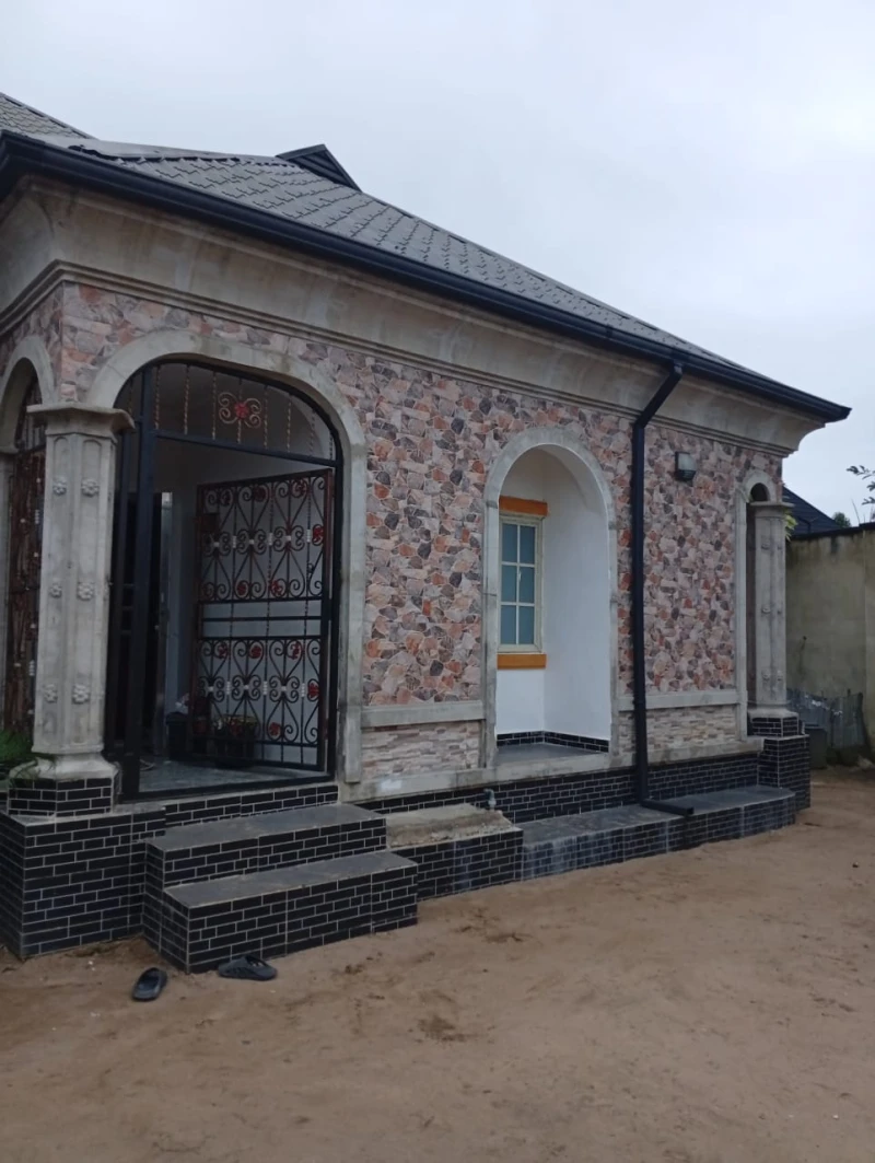 Bungalow for Sale in Ikot Ekpeyak ,ekom iman junction, Akwa Ibom - Image 1