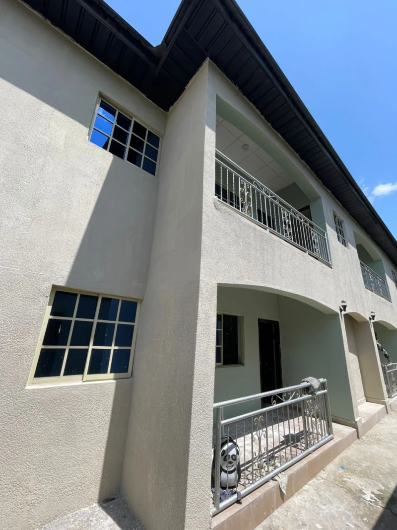 2 Bedroom Flat for Rent in Ikot ekpene road, Akwa Ibom cover picture