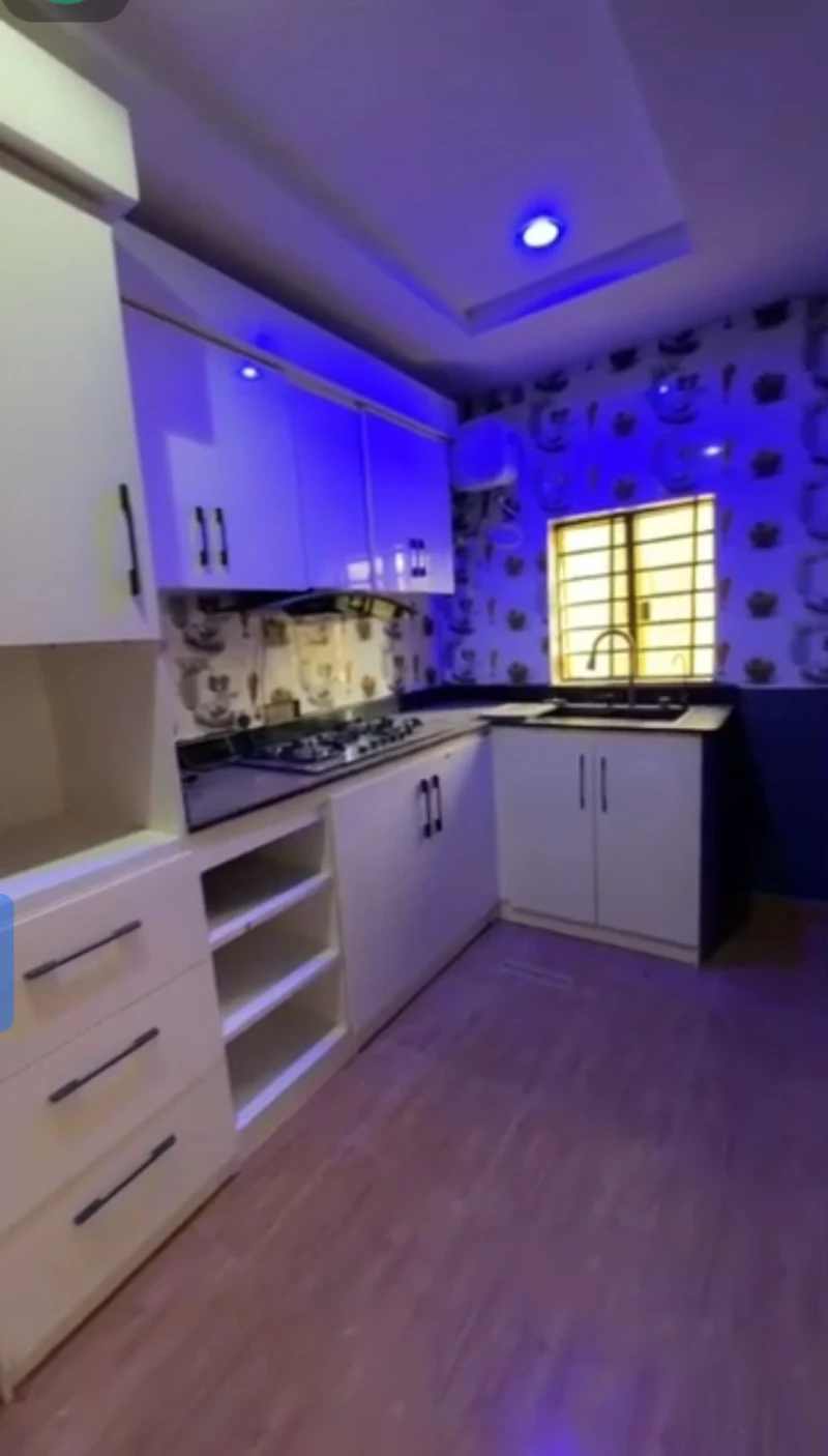 2 Bedroom Flat for Rent in Okpanam town, Delta - Image 1