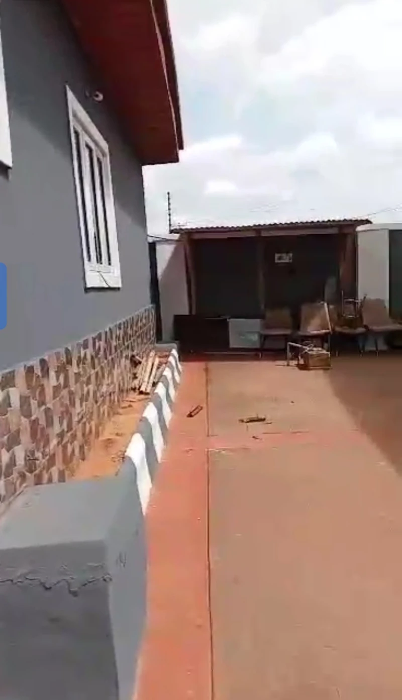 3 Bedroom Flat for Rent in Amachai Okpanam, Delta - Image 4