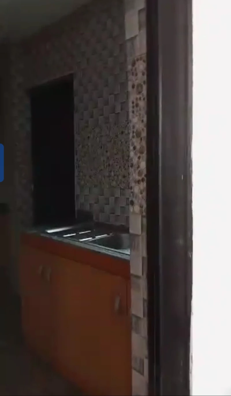 3 Bedroom Flat for Rent in Amachai Okpanam, Delta - Image 1