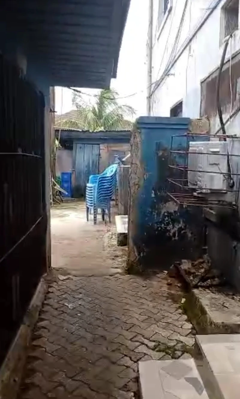 Store for Rent in inter bau very close to ShopRite, Delta - Image 3