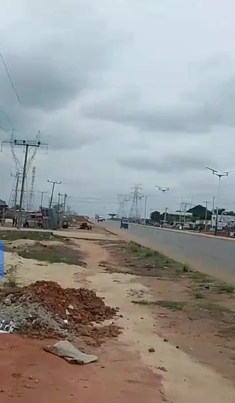 Ware House for Sale in ASABA IBUSA EXPRESS CLOSE REHOBOTH CITY, Delta - Image 1