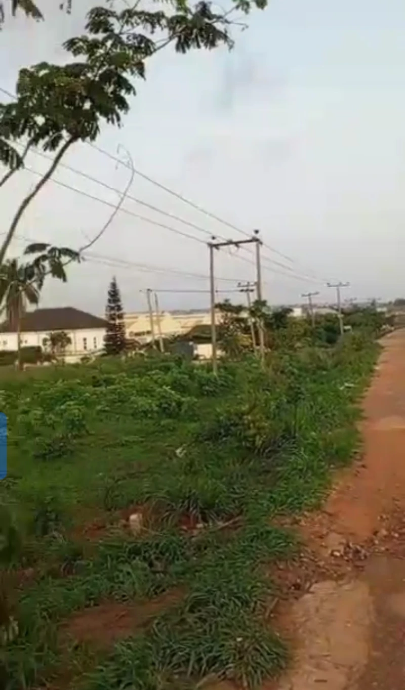 Land for Sale in benin express way,, Delta - Image 4