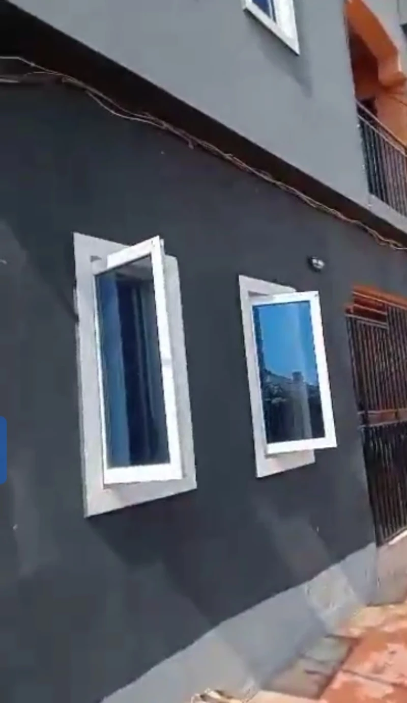 1 Bedroom Flat for Sale in Ezenei avenue, Delta - Image 4