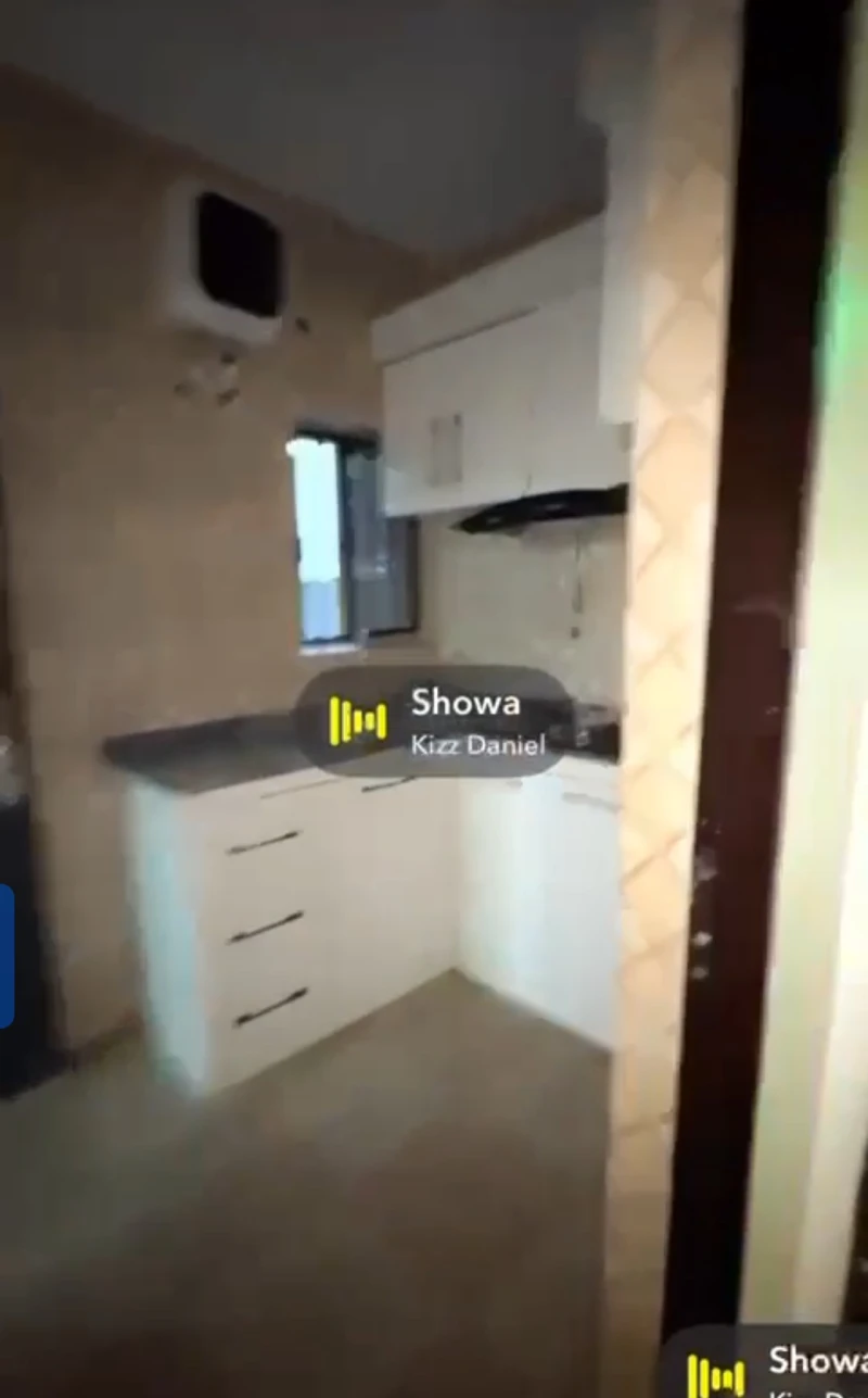 1 Bedroom Flat for Rent in Okpanam town, Delta - Image 4