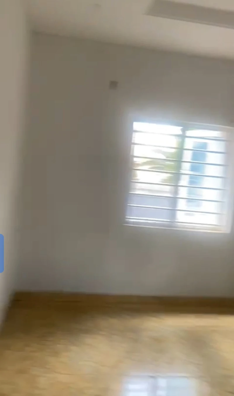 2 Bedroom Flat for Rent in Back of Hampton, Delta - Image 4