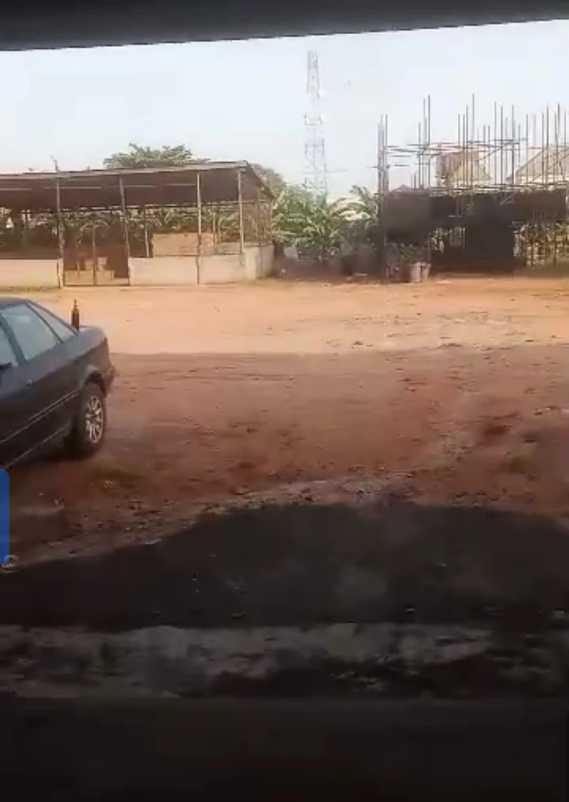Ware House for Rent in MTN OFFICER EZENEI, Delta - Image 2