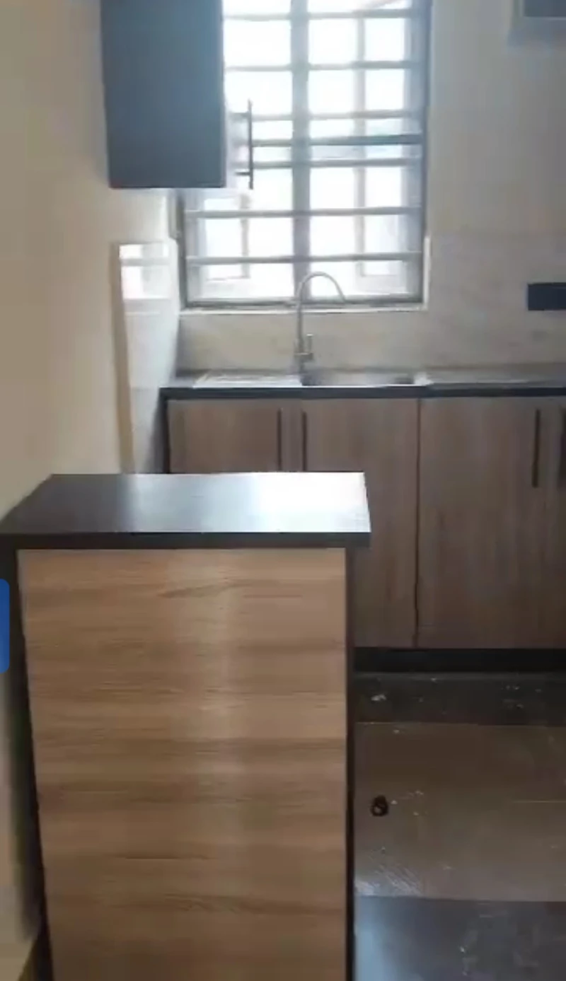 SelfContain for Rent in G R A, Delta - Image 2