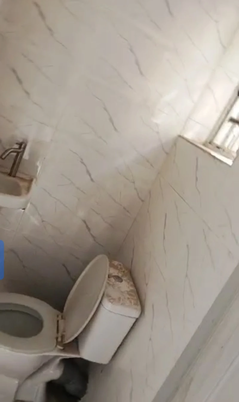1 Bedroom Flat for Rent in BONSAAC, Delta - Image 4