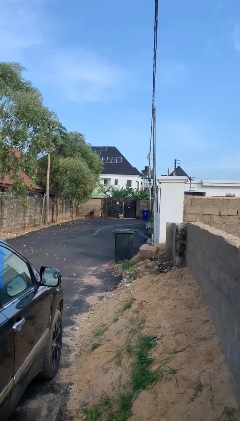 Land for Sale in Okpanam road, Delta - Image 2