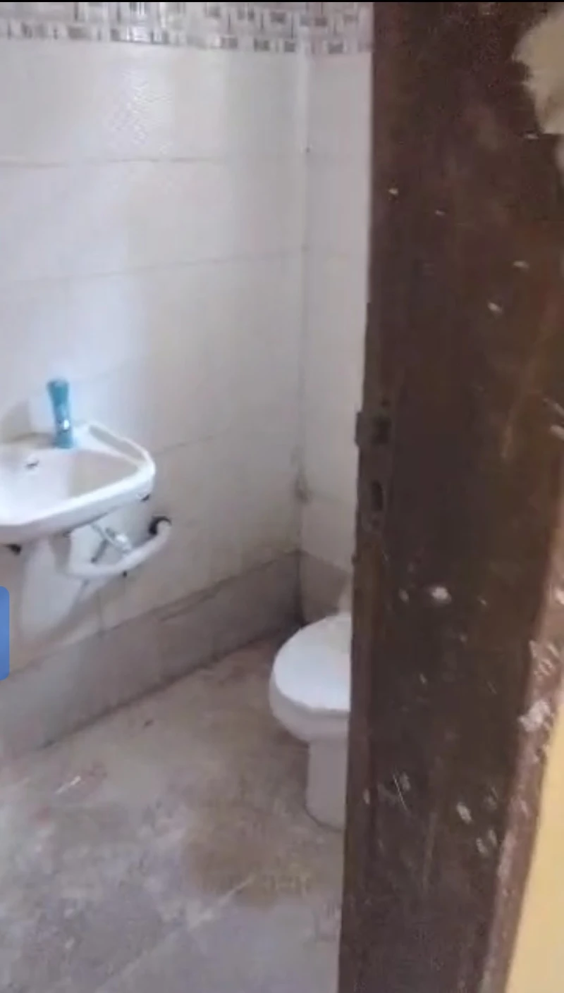 3 Bedroom Flat for Rent in Redeem /American axis, Delta - Image 2