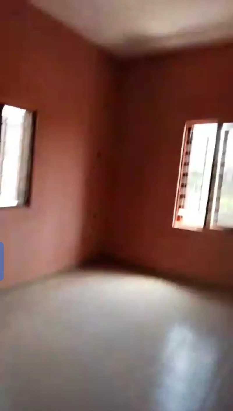 2 Bedroom Flat for Rent in Edo Villa o, Delta - Image 2