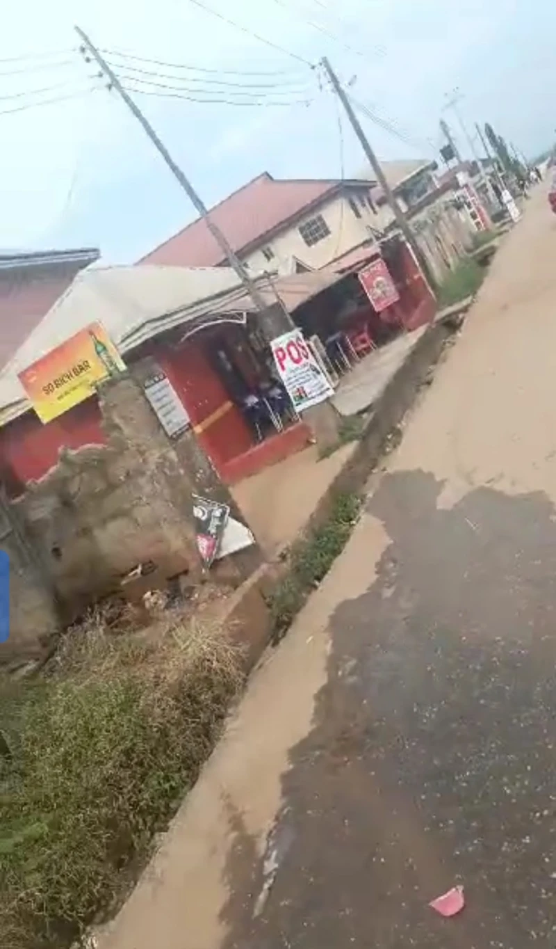 Plaza for Sale in Infant jesus, Delta - Image 1