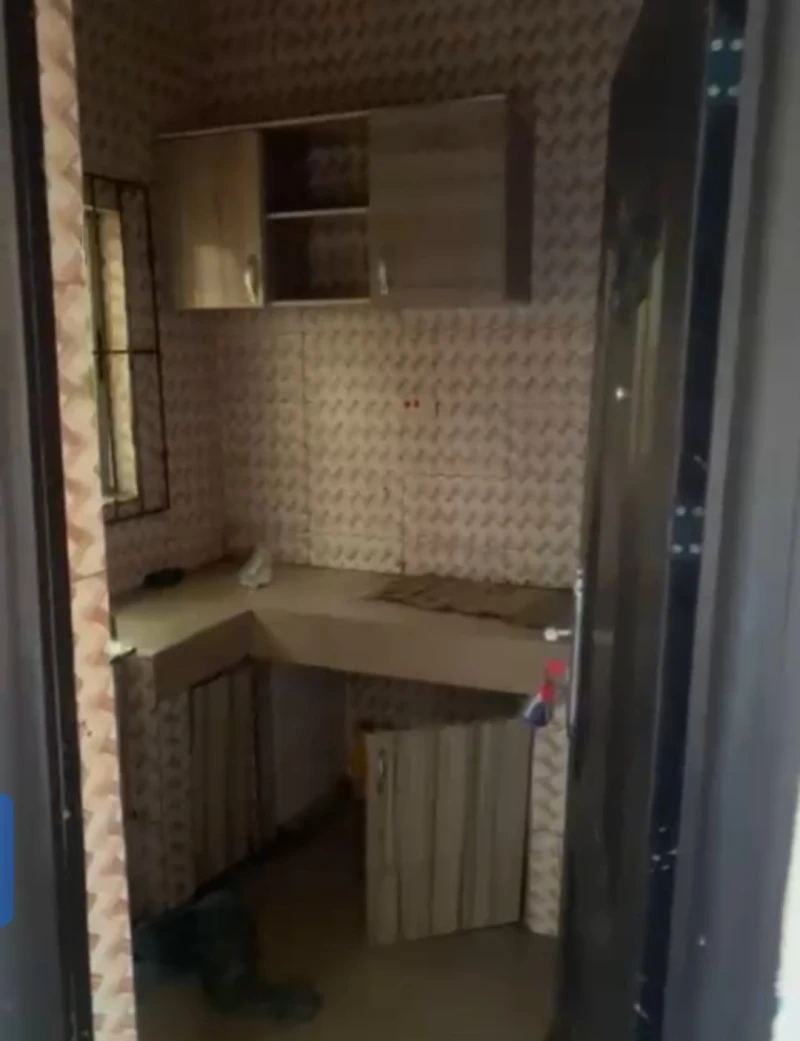1 Bedroom Flat for Rent in Marble hall, Delta - Image 2
