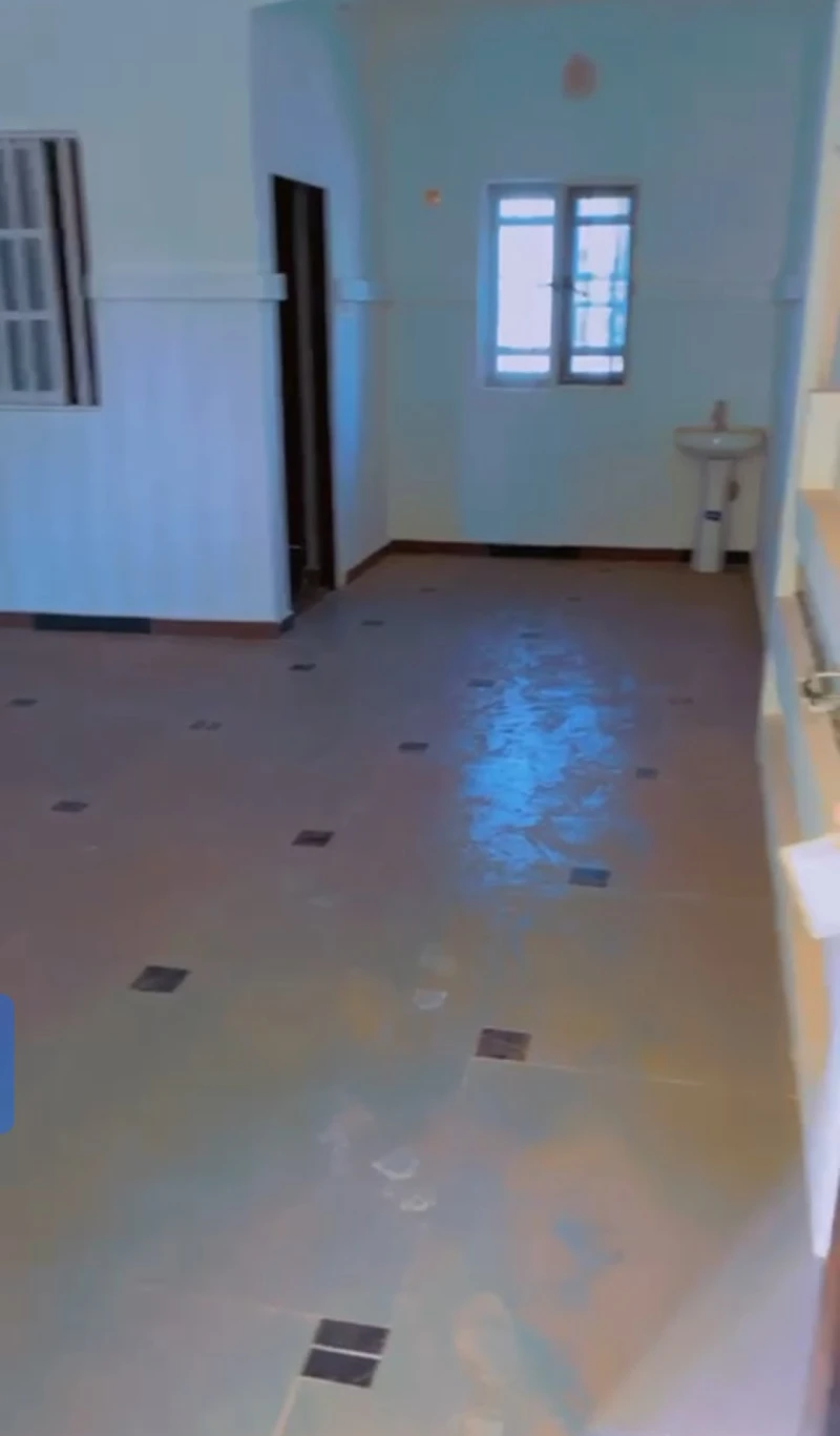 2 Bedroom Flat for Rent in Okpanam, Delta - Image 5
