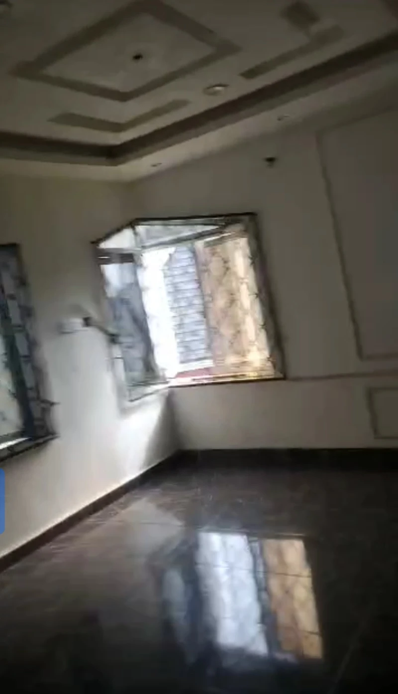 2 Bedroom Flat for Rent in Marble hill, Delta - Image 3