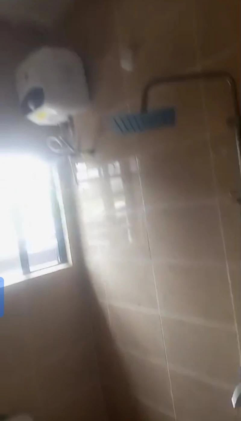 2 Bedroom Flat for Rent in Back of gracevill school, Delta - Image 1