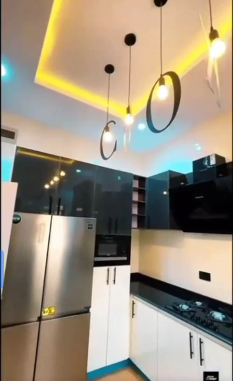 3 Bedroom Flat for Sale in GRA NTA, Delta - Image 2