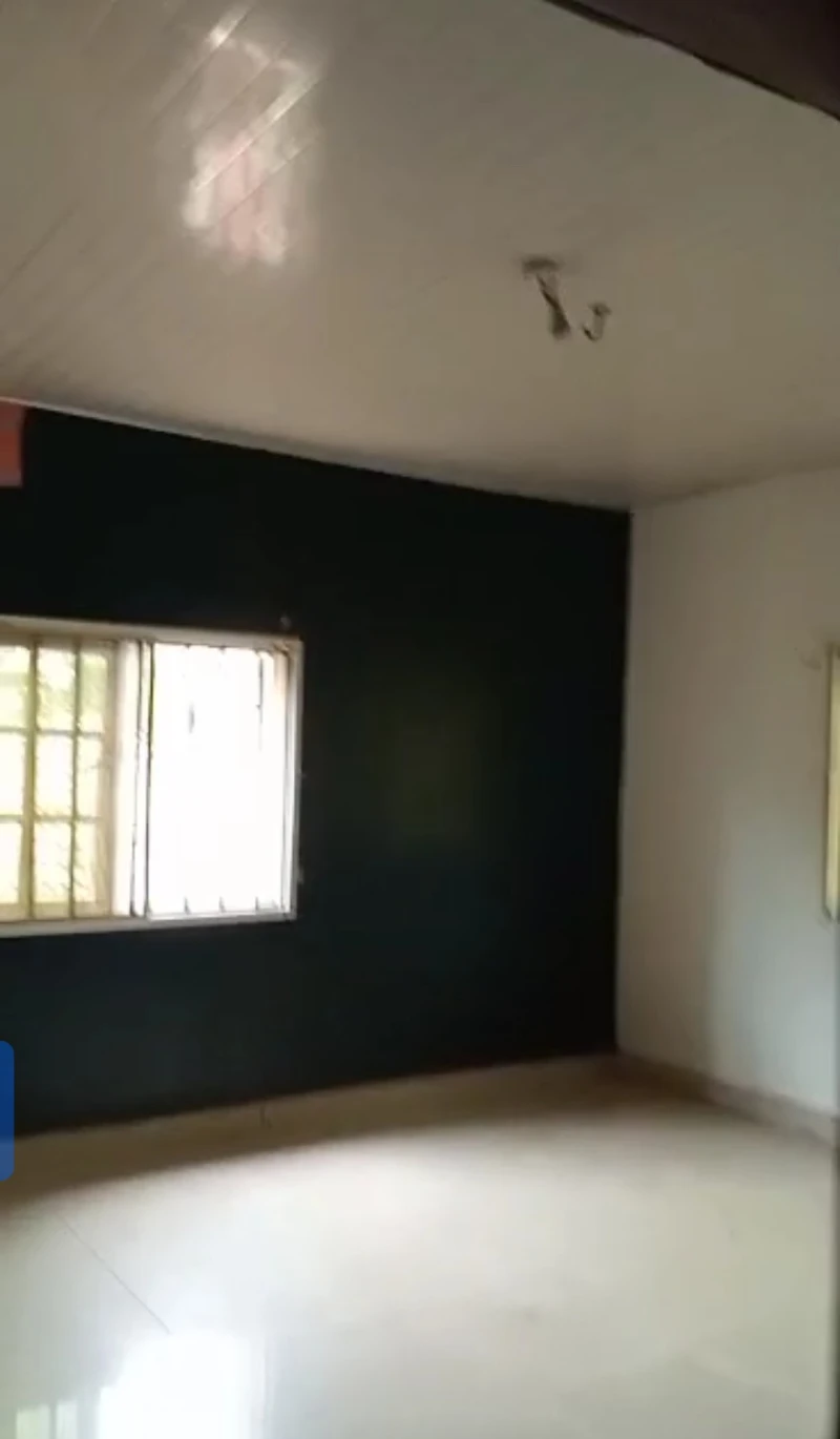 Duplex for Rent in High court GRA, Delta - Image 1