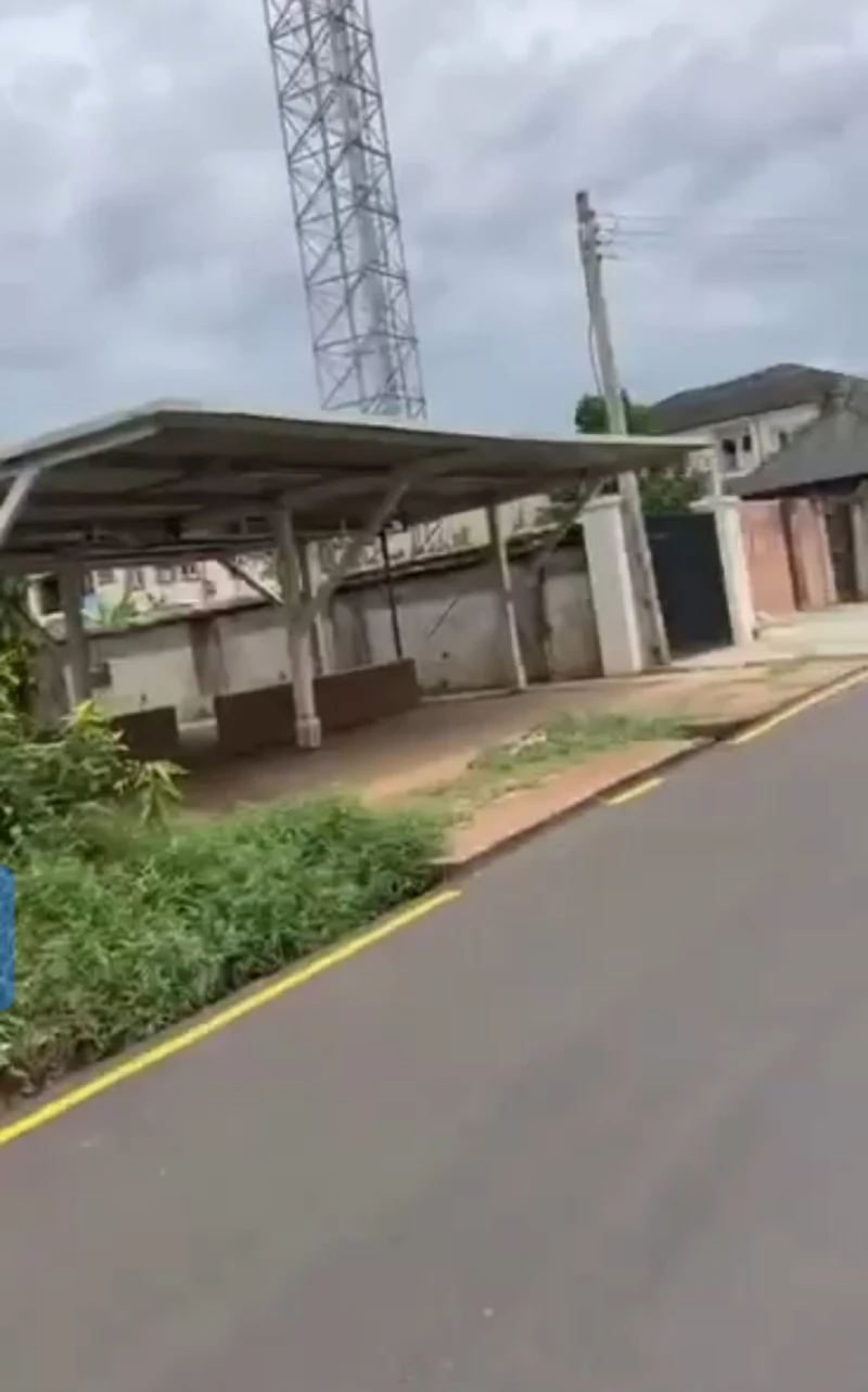 Land for Sale in Okpanam road, Delta - Image 3