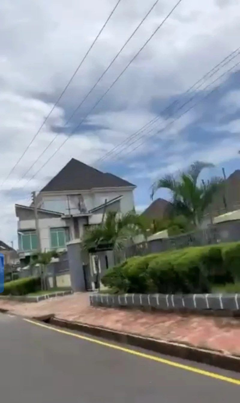 Land for Sale in Okpanam road, Delta - Image 1