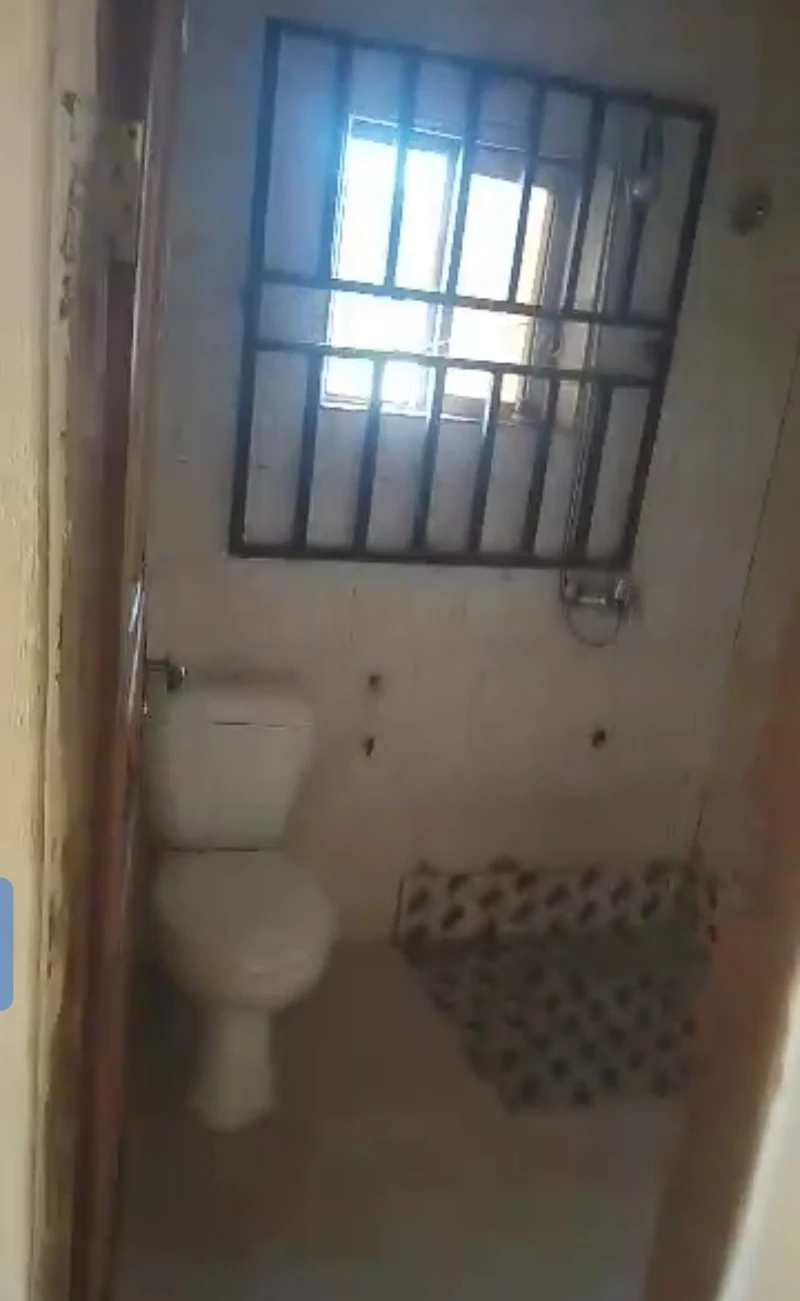 SelfContain for Rent in Infant jesus, Delta - Image 1