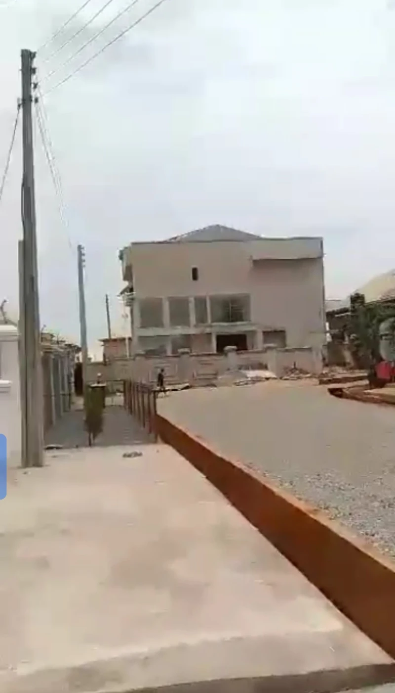 Duplex for Sale in Train FM, Delta - Image 1