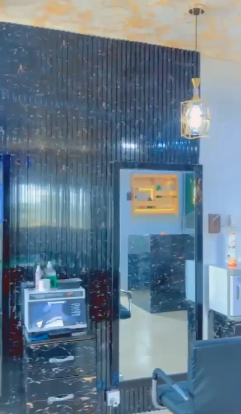 Store for Sale in Anioma market, Delta - Image 2