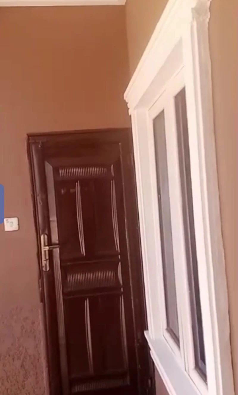 1 Bedroom Flat for Rent in Okpanam, Delta - Image 1