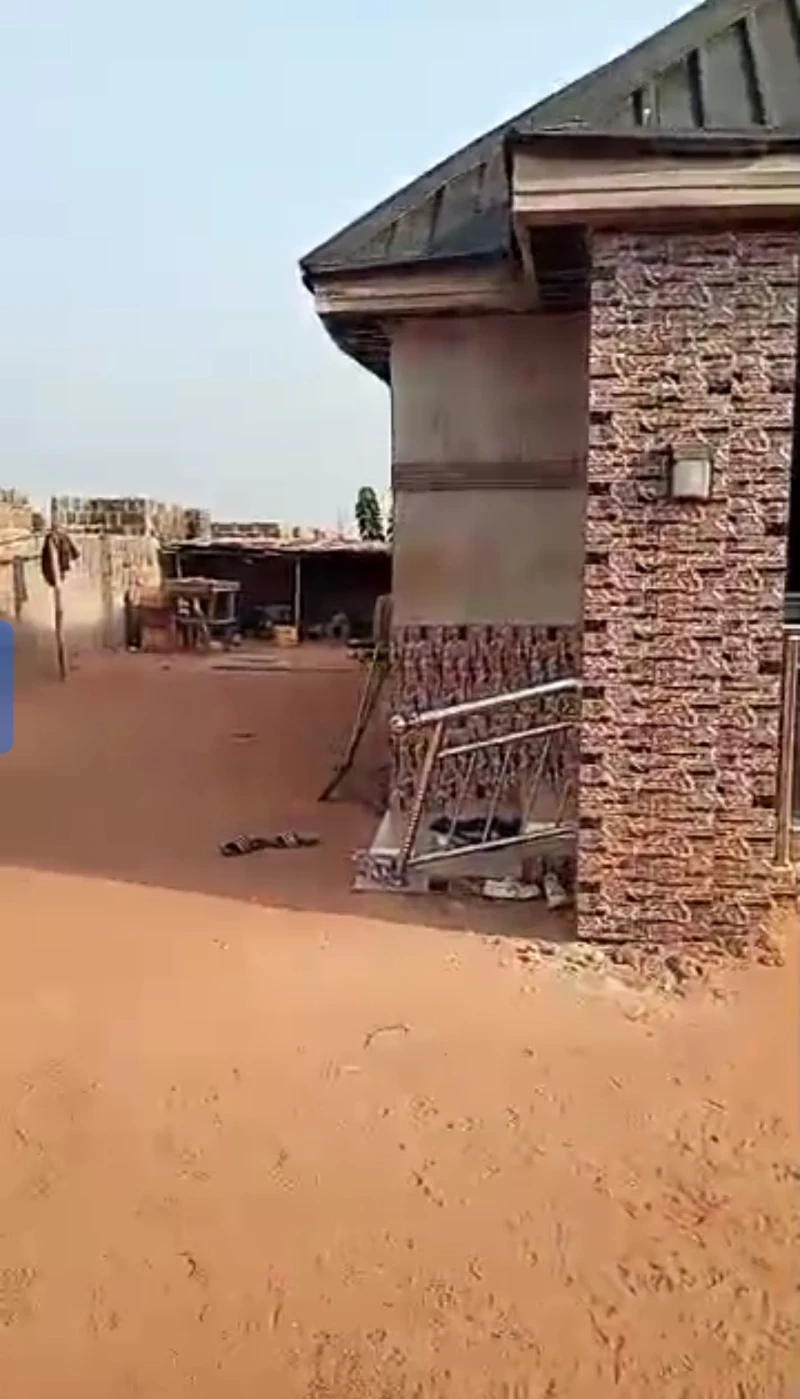 3 Bedroom Flat for Sale in Achala ibusa, Delta - Image 4