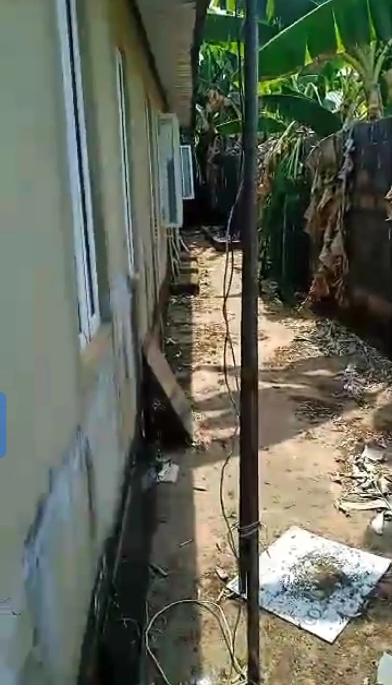3 Bedroom Flat for Sale in Ogbeosoma Okpanam Town., Delta - Image 5